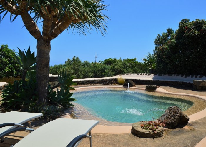 Pacchetto Le Calette + Volo + Nolo