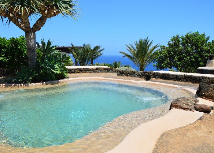 Pacchetto Le Calette + Volo + Nolo