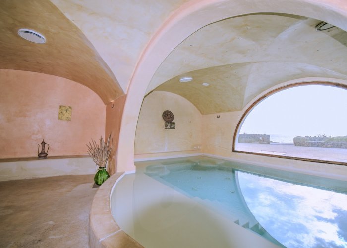 Pacchetto Hotel Mursia + Volo + Nolo