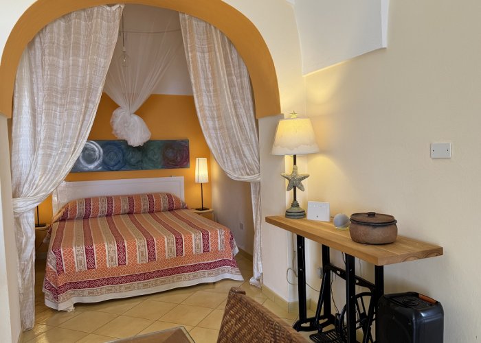 Pacchetto Carrubo + Volo + Nolo