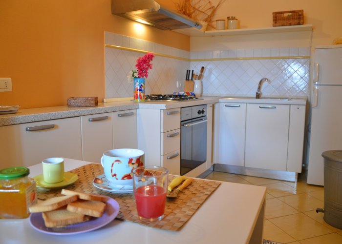 Pacchetto Carrubo + Volo + Nolo