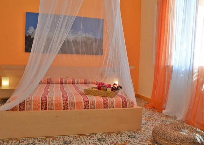 Pacchetto Carrubo + Volo + Nolo