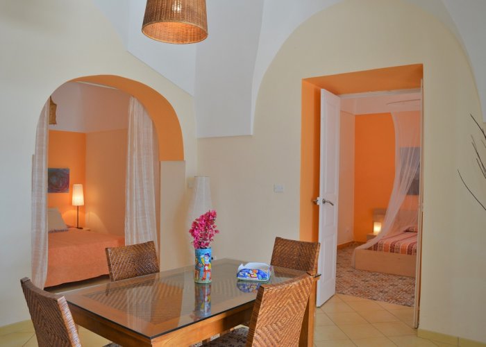 Pacchetto Carrubo + Volo + Nolo