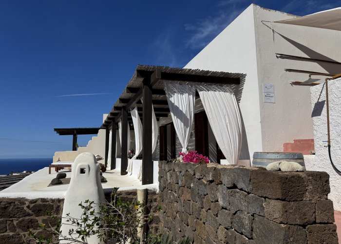 Pacchetto Carrubo + Volo + Nolo