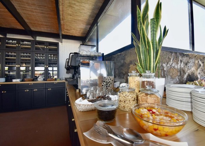 Pacchetto Hotel Cossyra + Volo + Nolo