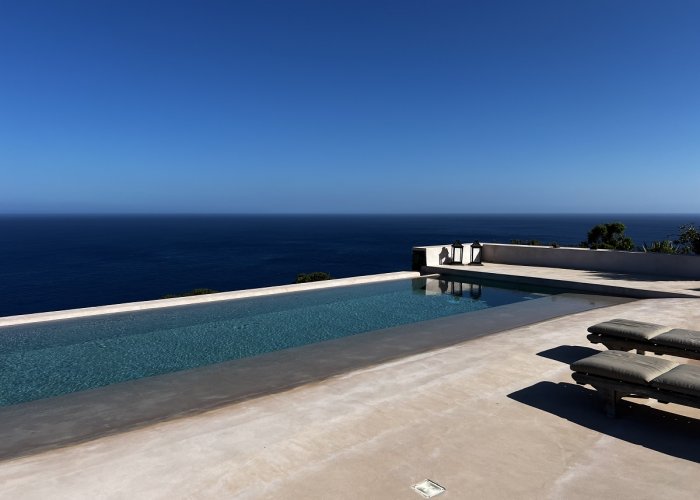 PACKAGE CORALLO + FLIGHT + RENT