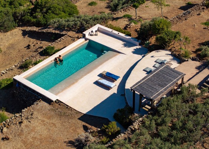 PACKAGE CORALLO + FLIGHT + RENT